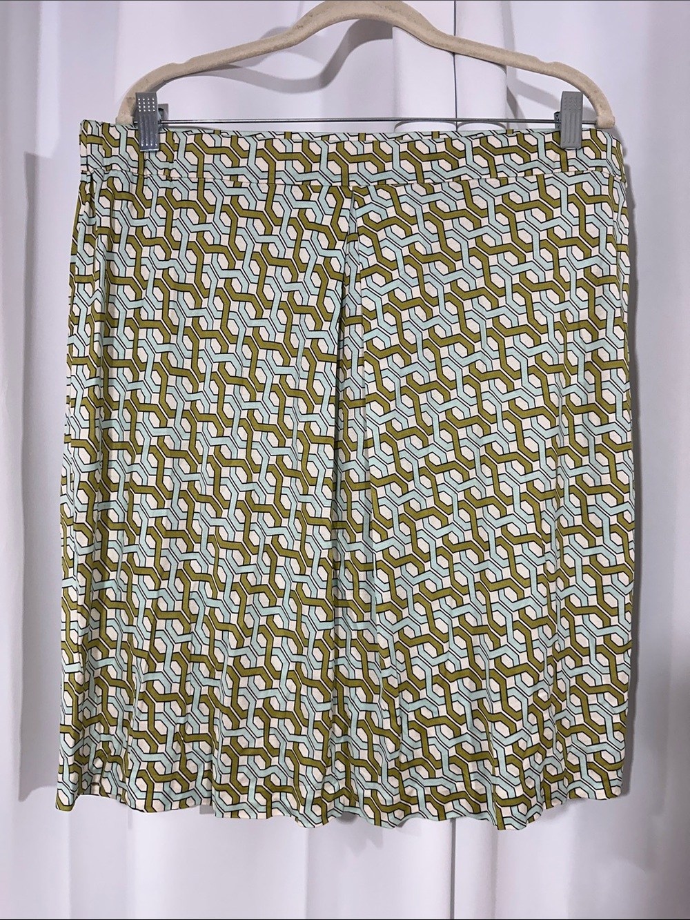 NWT Tommy Bahama 100% Silk Geometric Print Skirt XL 16 Pleated